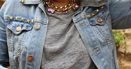 DIY: CHAQUETA CON TACHUELA DIY: CHAQUETA CON TACHUELA