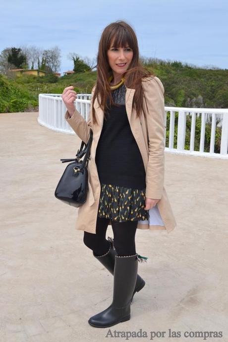 BOTAS OTTA COCOTTA Y FALDA DE PIÑAS BOTAS OTTA COCOTTA Y FALDA DE PIÑAS