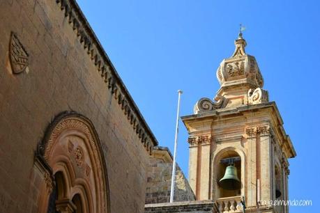 El Palazzo Gatto Murina es el edificio más antiguo de Mdina; data del año 1350