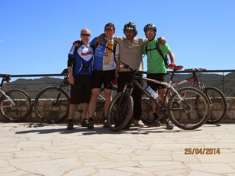 Begues - Olesa - Castell d' Olerdola - Pantano de Foix - Vilanova 25/04/2014 Begues - Olesa - Castell d' Olerdola - Pantano de Foix - Vilanova 25/04/2014