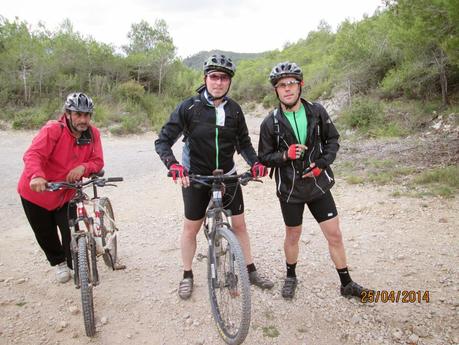Begues - Olesa - Castell d' Olerdola - Pantano de Foix - Vilanova 25/04/2014 Begues - Olesa - Castell d' Olerdola - Pantano de Foix - Vilanova 25/04/2014