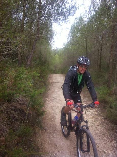 Begues - Olesa - Castell d' Olerdola - Pantano de Foix - Vilanova 25/04/2014 Begues - Olesa - Castell d' Olerdola - Pantano de Foix - Vilanova 25/04/2014