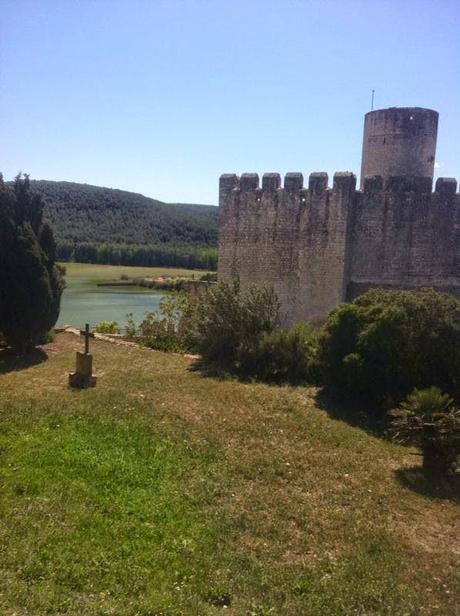 Begues - Olesa - Castell d' Olerdola - Pantano de Foix - Vilanova 25/04/2014 Begues - Olesa - Castell d' Olerdola - Pantano de Foix - Vilanova 25/04/2014