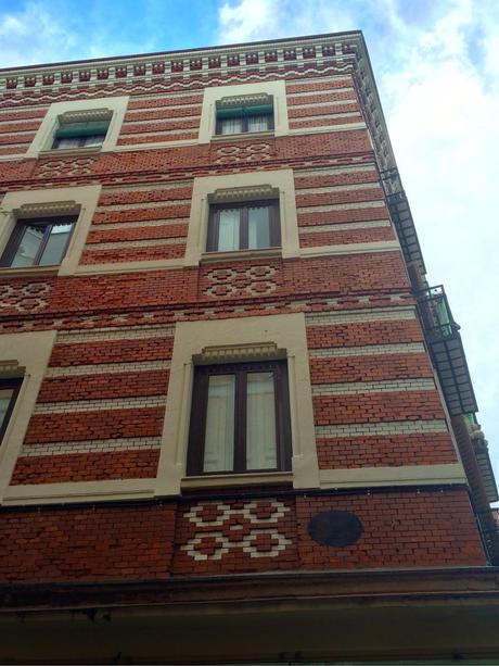 Alto secreto: buscando una casa para mi personaje Mario en Lavapiés, primera parte Alto secreto: buscando una casa para mi personaje Mario en Lavapiés, primera parte