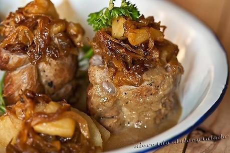 SOLOMILLO CON CEBOLLA CARAMELIZADA Y MANZANA SOLOMILLO CON CEBOLLA CARAMELIZADA Y MANZANA