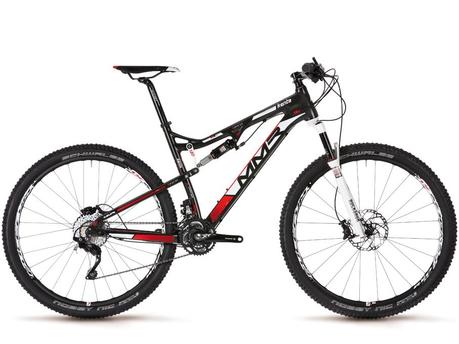 Modelos de bicicletas de montaña que integran el catalogo 2014 de MMR El modelo Kenta es la estructura de doble suspensión de más alta gama de MMR.