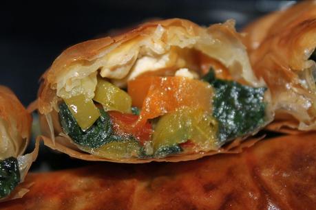 ROLLITOS DE TOFU Y ESPINACAS ROLLITOS DE TOFU Y ESPINACAS