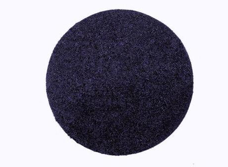 Enrique Barro, diseccionando un lápiz de color cuadro_img_1369477876_1_