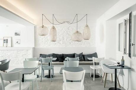 El encanto de Cadaqués se traslada al interior del Tramuntana Hotel, del estudio Intsight. Tramuntana Hotel de Intsight 1 (Copiar)