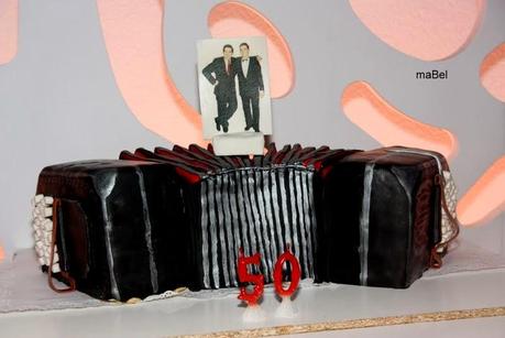 Tarta Bandoneon en fondant