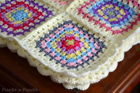 {Crochet} Granny Square Blanket o La manta de la abuela