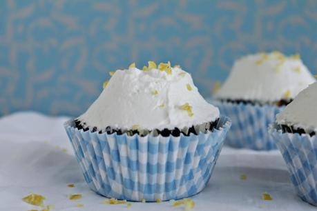 Cupcakes rellenos de lemon curd y crema de limón