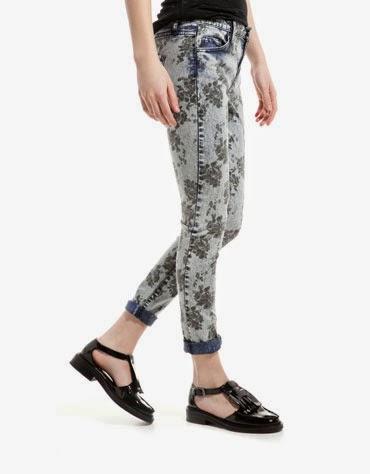 Pantalon estampado flores