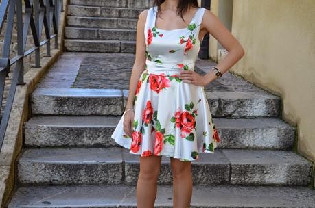 Sheinside: Rosas rojas!! Sheinside: Rosas rojas!!