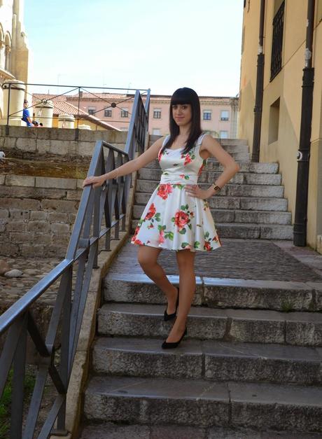 Sheinside: Rosas rojas!! Sheinside: Rosas rojas!!