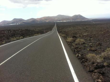 LANZAROTE; RODANDO JUNTO A EOLO, VULCANO Y NEPTUNO (III) LANZAROTE; RODANDO JUNTO A EOLO, VULCANO Y NEPTUNO (III)