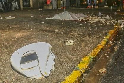 Muere hincha en Brasil, golpeado por el retrete lanzado desde una grada superior