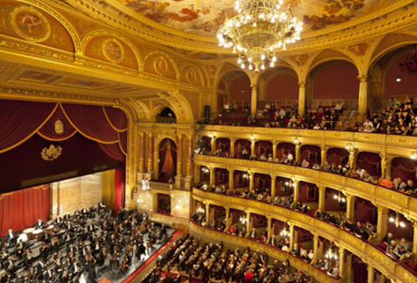 La ópera de Budapest La ópera de Budapest