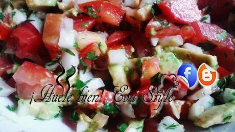 Terrina de aguacate y fresones Terrina de aguacate y fresones