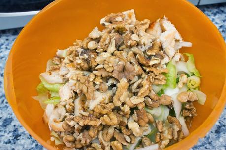 Endivias al queso azul con pollo Endivias al queso azul con pollo