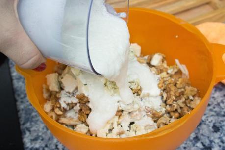 Endivias al queso azul con pollo Endivias al queso azul con pollo