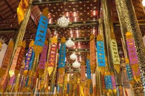 Wat decorado para el Songkran