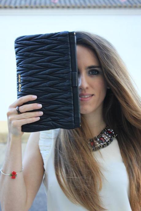Miu Miu clutch and burgundy pants Image and video hosting by TinyPic
