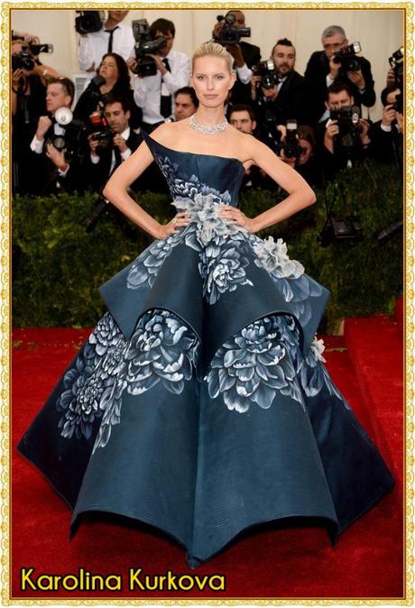 ALFOMBRA ROJA DE LOS MET 2014 gala_met_2014_todos_los_vestidos_de_la_alfombra_roja_479089281_683x1024