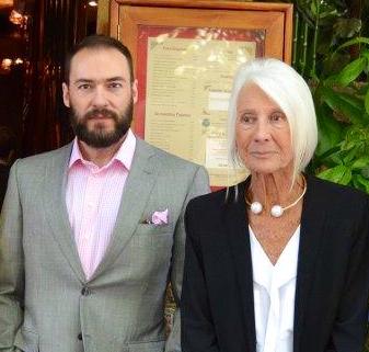 Soledad Lorenzo con Antonio de Felipe Almuerzos con Carla Abril Arte Puro