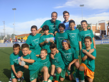 Los benjamines del Montequinto ganan el campeonato y ascienden a Primera Provincial. último partido (3)