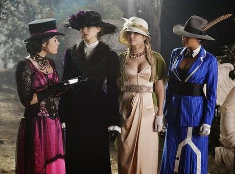 Pretty Little Liars: Especial Haloween 2013