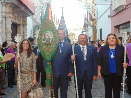 Nuestra hermandad, presente en las procesiones de la Divina Pastora de San Antonio y de la Virgen de Consolación de Utrera