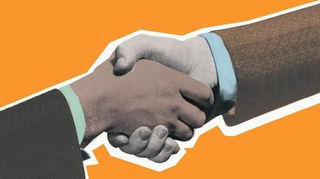 LENGUAJE CORPORAL - GESTOS A EVITAR EN UNA ENTREVISTA DE TRABAJO LENGUAJE CORPORAL - GESTOS A EVITAR EN UNA ENTREVISTA DE TRABAJO