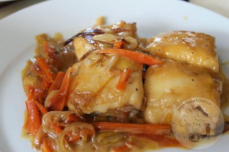 SUPREMAS DE MERLUZA CON SALSA DE SIDRA SUPREMAS DE MERLUZA CON SALSA DE SIDRA