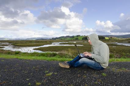 Mi hijo está todo el día conectado al ordenador Adicto al ordenador