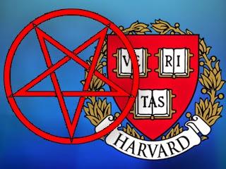 Club cultural de la Universidad de Harvard planea realizar misa satánica Club cultural de la Universidad de Harvard planea realizar misa satánica