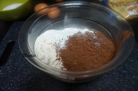 Bizcochitos con salsa de caramelos Bizcochitos con salsa de caramelos