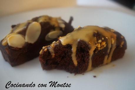 Bizcochitos con salsa de caramelos Bizcochitos con salsa de caramelos