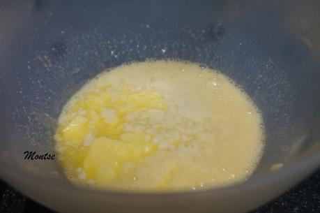 Bizcochitos con salsa de caramelos Bizcochitos con salsa de caramelos