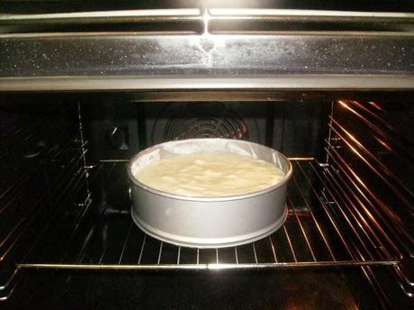 TARTA BORRACHA CON LICOR DE FRANBUESAS TARTA BORRACHA CON LICOR DE FRANBUESAS