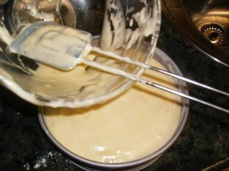 TARTA BORRACHA CON LICOR DE FRANBUESAS TARTA BORRACHA CON LICOR DE FRANBUESAS