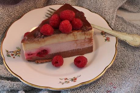 Tarta mousse de chocolate con leche, frambuesas y vainilla Tarta mousse de chocolate con leche, frambuesas y vainilla