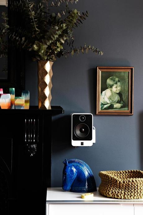 Oda al claroscuro, o la luz de una pared gris oscuro - Paperblog