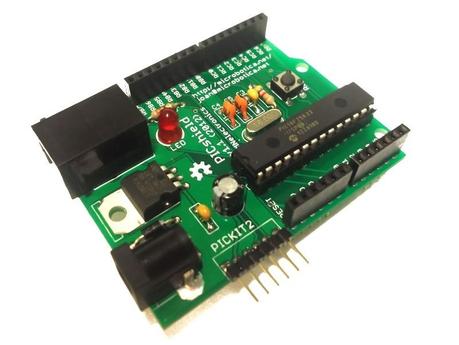 Arduino PIC Shield. El microcontrolador más famoso combinado con Arduino.