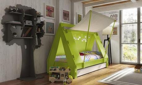 cama infantil en forma de tienda de campaña color verde