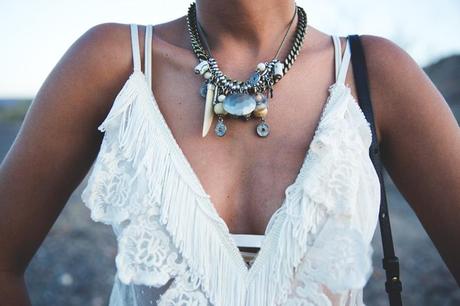 ARIZONA Arizona-Vintage_Top-Plumeti-Levis-Shorts-Outfit-Road_TRip-California-Travels-19