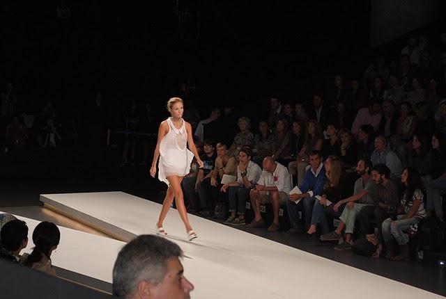 EL EGO I: DIANA DORADO EL EGO I: DIANA DORADO