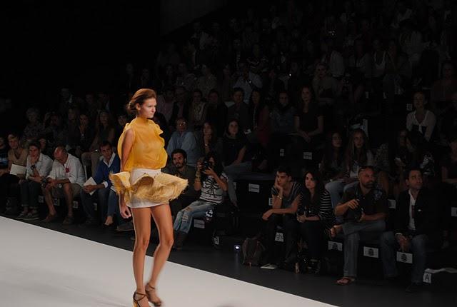 EL EGO I: DIANA DORADO EL EGO I: DIANA DORADO