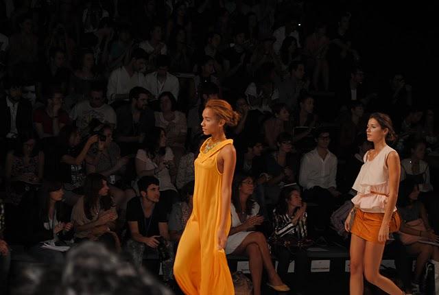 EL EGO I: DIANA DORADO EL EGO I: DIANA DORADO