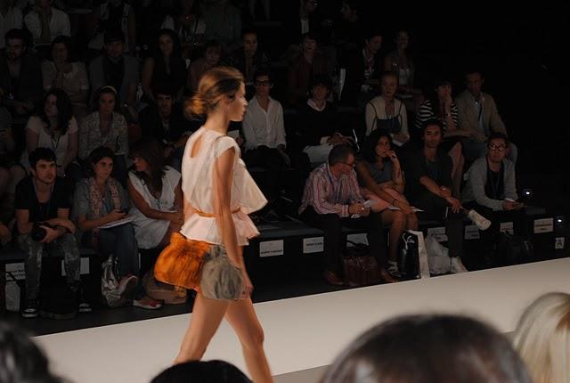 EL EGO I: DIANA DORADO EL EGO I: DIANA DORADO